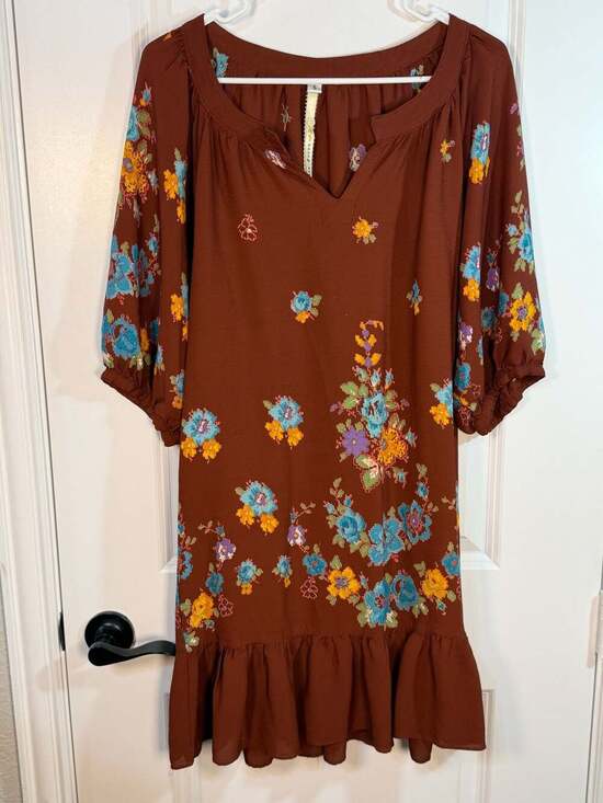 Uncle Frank Dresses & Skirts - Uncle Frank Rust Floral Rayon Ruffle Hem Dress Size S
